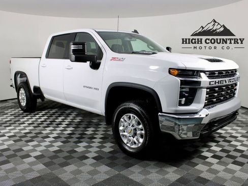 Used 2023 Chevrolet Silverado 2500 LT image 1