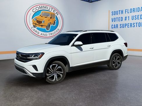 Used 2021 Volkswagen Atlas SEL Premium image 2