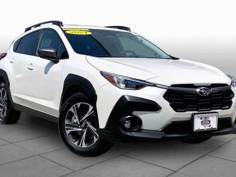 Certified 2024 Subaru Crosstrek 2.0i Premium AWD/4WD image 3