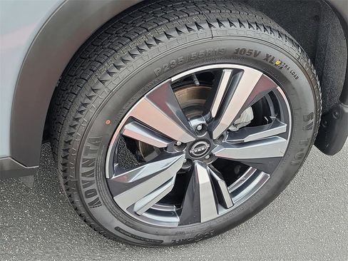 Certified 2023 Nissan Rogue Platinum w/ Platinum Premium Package image 27