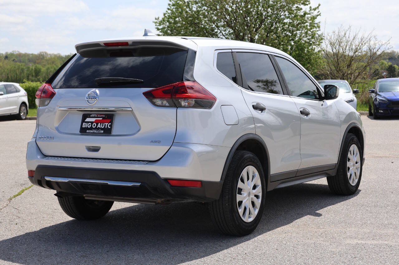 Used 2018 Nissan Rogue S AWD/4WD image 9