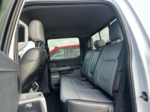 Used 2024 Ford F150 Lariat w/ FX4 Off-Road Package image 13