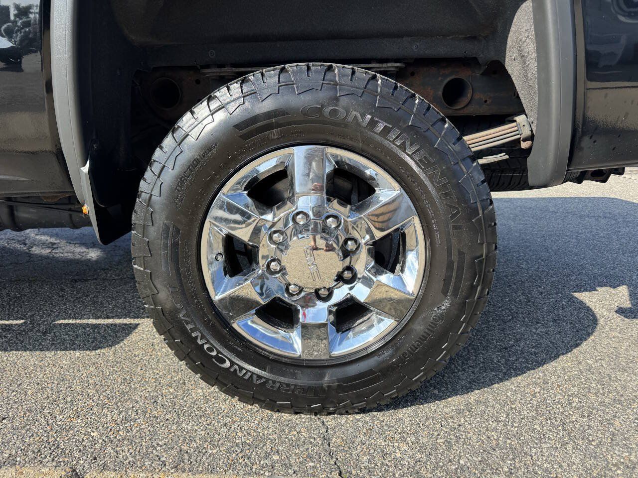 Used 2019 GMC Sierra 2500 SLT w/ Duramax Plus Package AWD/4WD image 6