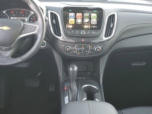 Used 2018 Chevrolet Equinox Premier image 28