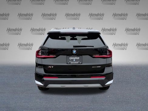 New 2026 BMW X1 xDrive28i w/ Convenience Package image 8