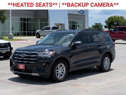 New 2026 Ford Explorer Active w/ Active Comfort Package RWD image 3