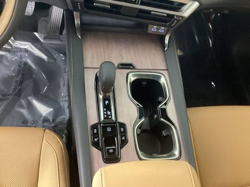 Used 2026 Lexus RX 350 Premium w/ Convenience Package AWD/4WD image 13