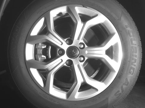 Used 2025 Jeep Compass Latitude image 12