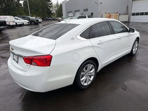 Used 2019 Chevrolet Impala LT FWD image 3