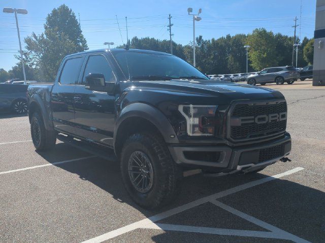 Used 2020 Ford F150 Raptor w/ Equipment Group 802A Luxury AWD/4WD image 10