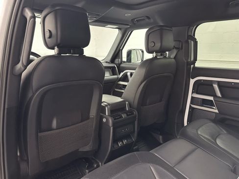Used 2023 Land Rover Defender 110 X-Dynamic SE AWD/4WD image 14