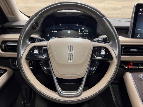 Used 2022 Lincoln Aviator Reserve w/ Elements Package Plus image 34