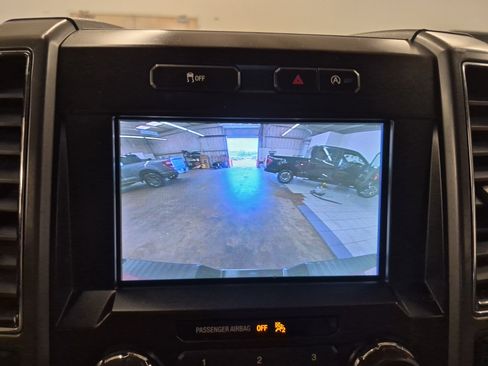 Used 2020 Ford F150 XLT w/ Equipment Group 302A Luxury AWD/4WD image 39