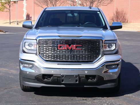 Used 2018 GMC Sierra 1500 SLT w/ SLT Premium Package image 27