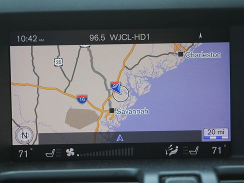 Used 2017 Volvo XC60 T6 Dynamic w/ Climate Package image 41