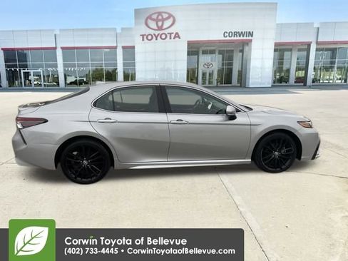 Used 2023 Toyota Camry XSE image 6