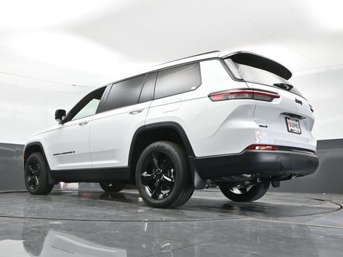 New 2025 Jeep Grand Cherokee L Altitude image 46
