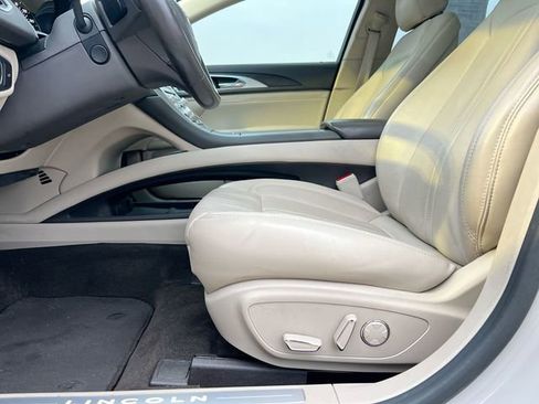 Used 2020 Lincoln MKZ Reserve w/ Elements Package image 16