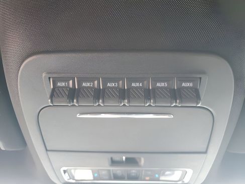 Used 2023 Ford F150 Raptor image 40