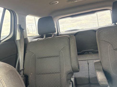 Used 2019 GMC Acadia SLE w/ Driver Alert Package I image 11