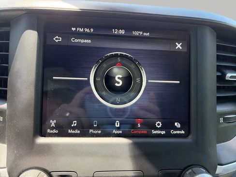 Used 2021 RAM 1500 Big Horn RWD image 18