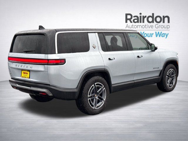 Used 2025 Rivian R1S Adventure Dual AWD/4WD image 7