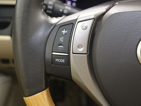 Used 2015 Lexus RX 450h AWD image 32