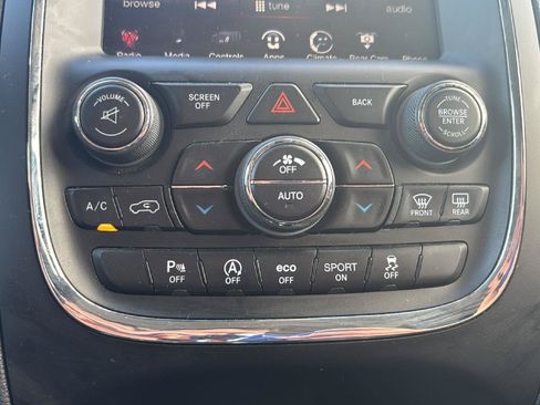 Used 2017 Dodge Durango SXT w/ Quick Order Package 23B AWD/4WD image 14