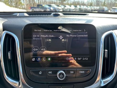 Used 2024 Chevrolet Equinox LT AWD/4WD image 37