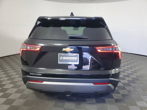 New 2026 Chevrolet Equinox LT FWD image 5