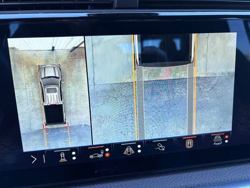 Certified 2024 GMC Sierra 1500 Denali image 33