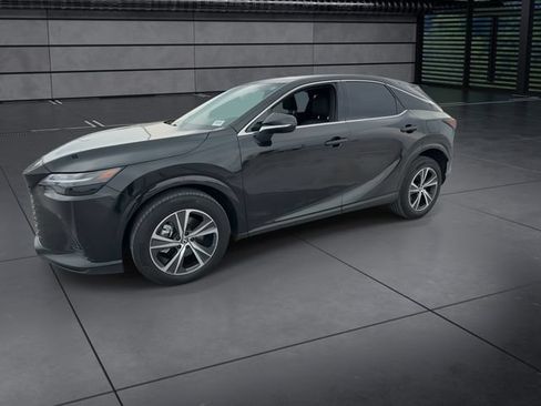 Certified 2024 Lexus RX 350 FWD w/ Technology Package image 4