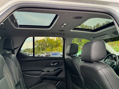 Used 2020 Chevrolet Traverse RS w/ LPO, Floor Liner Package image 15