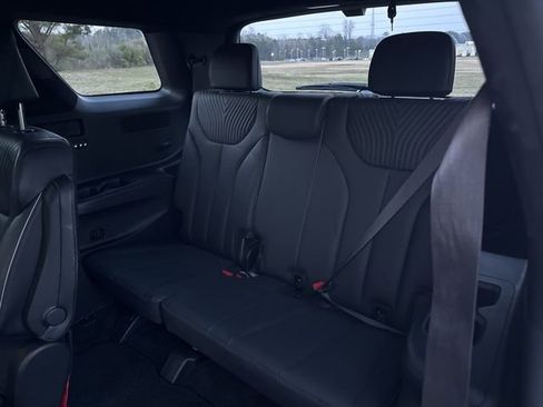 Used 2024 Hyundai Palisade Calligraphy image 14