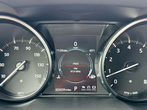 Used 2019 Land Rover Range Rover Evoque SE Premium AWD/4WD image 19