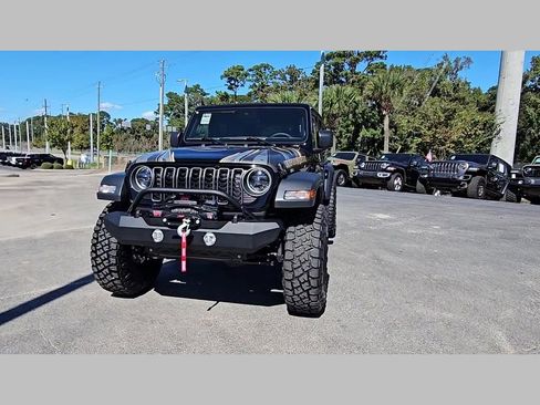 New 2025 Jeep Wrangler Unlimited Sport AWD/4WD image 36