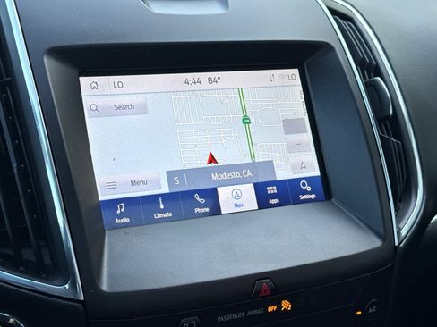 Used 2020 Ford Edge Titanium w/ Equipment Group 301A FWD image 20