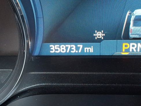 Certified 2022 Ford F150 XLT w/ Equipment Group 302A High image 18