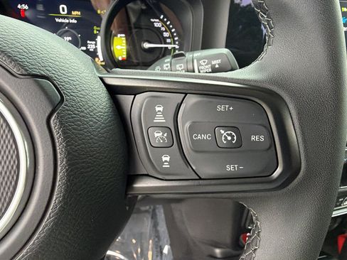 Used 2025 Jeep Wrangler Unlimited Sport S 4xe AWD/4WD image 28