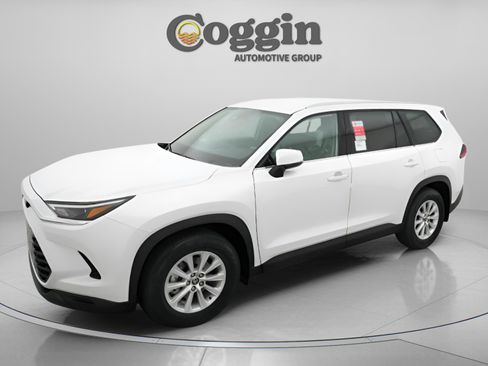 New 2026 Toyota Grand Highlander FWD image 1