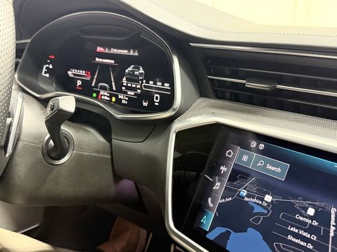 Used 2023 Audi RS 7 Sportback w/ RS 7 Executive Package image 26