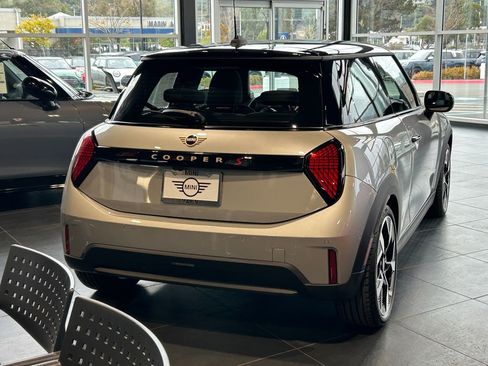 Used 2026 MINI Cooper S image 5