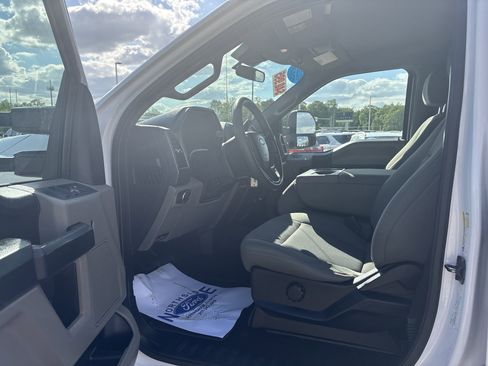 Used 2021 Ford F250 XL w/ STX Appearance Package AWD/4WD image 15