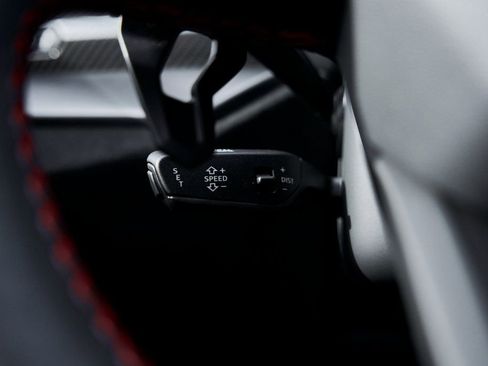 Used 2024 Lamborghini Urus Performante AWD/4WD image 68