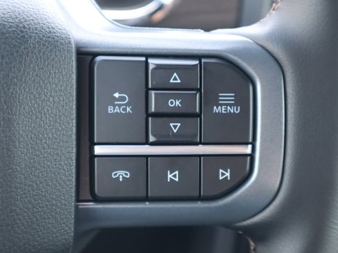 New 2025 Ford F150 Lariat w/ Equipment Group 501A Mid image 19