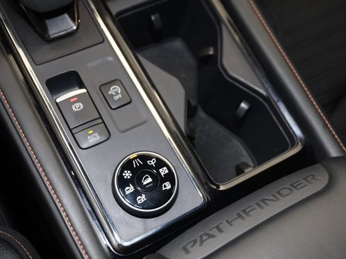 Used 2024 Nissan Pathfinder Rock Creek image 29