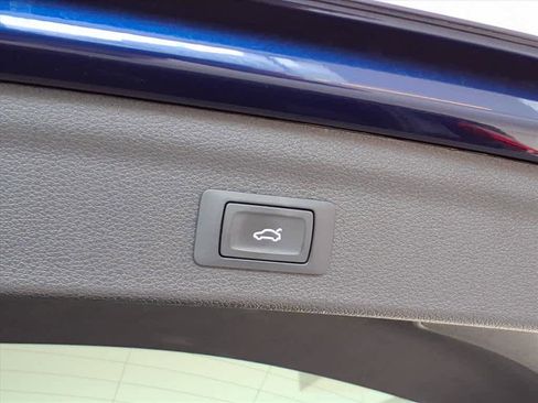 Certified 2022 Audi Q3 2.0T Premium image 21