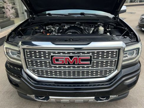 Used 2017 GMC Sierra 1500 Denali w/ Denali Ultimate Package image 37
