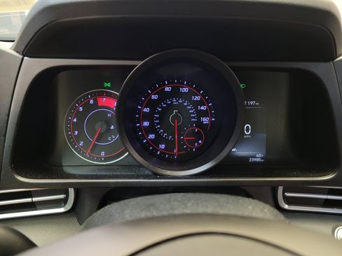 Used 2022 Hyundai Elantra SEL FWD image 23