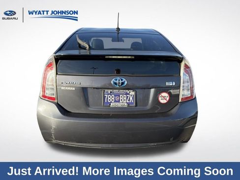 Used 2012 Toyota Prius Five image 9
